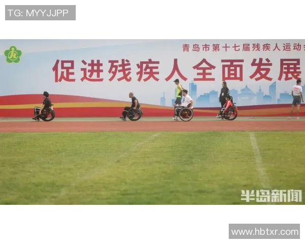 奋勇争先展风采 游泳运动员挑战极限超越自我 奋勇争先展风采 游泳运动员挑战极限超越自我